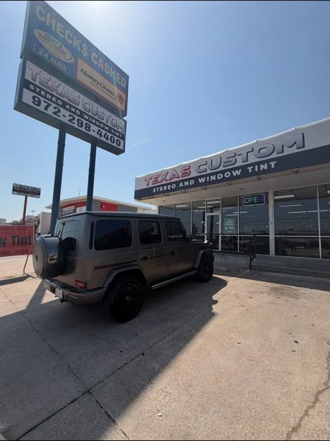 Inside Texas Custom Stereo